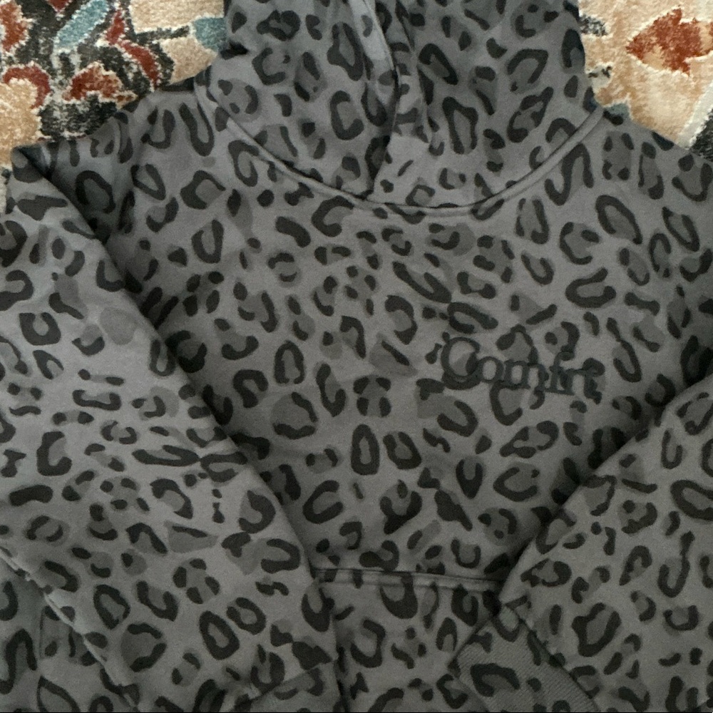 Comfy Gray Leopard Print Kids Hoodie